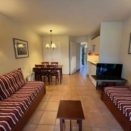 1-5 Personnes Appartement